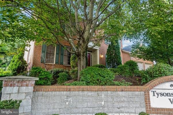 Dunn Loring, VA 22027,7901 TYSONS EXECUTIVE LN