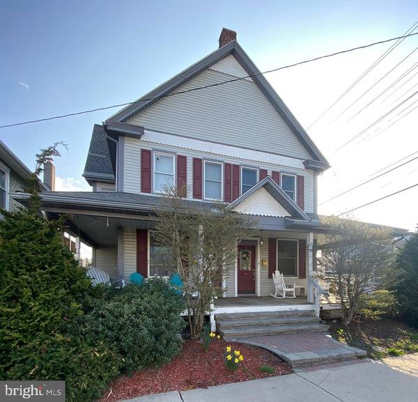 24 N FRANKLIN ST, Palmyra, PA 17078