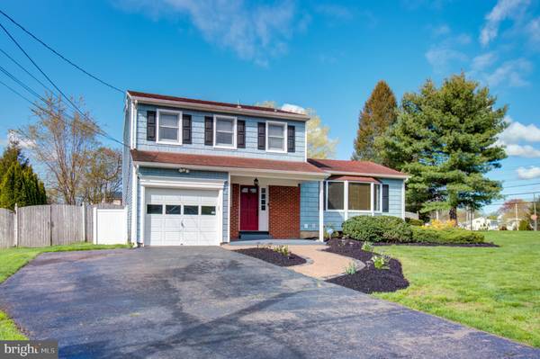 1 BLUE DEVIL LANE, Hamilton, NJ 08619