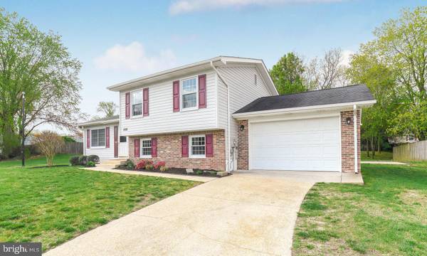 Waldorf, MD 20601,808 TRURO CT