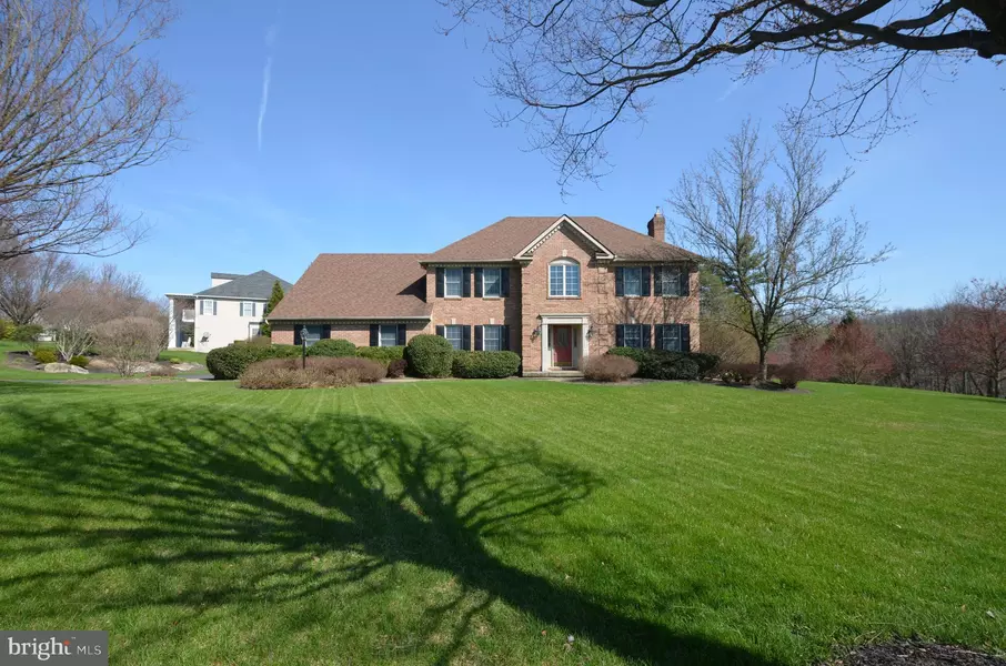 7636 LONGWOOD DR, Orefield, PA 18069