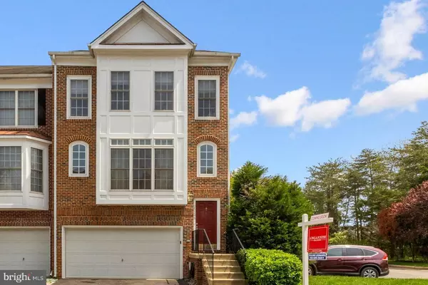 25248 DUNVEGAN SQ, Chantilly, VA 20152