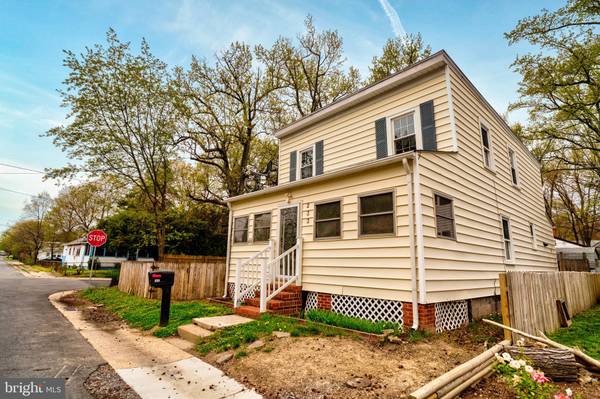 233 FRANKLIN, Colonial Beach, VA 22443