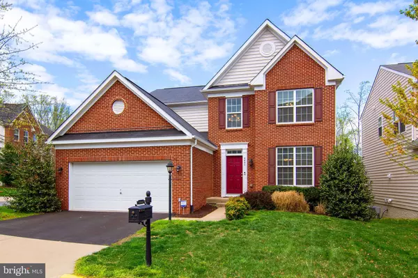 4440 BEDFORD COVE LN, Woodbridge, VA 22192