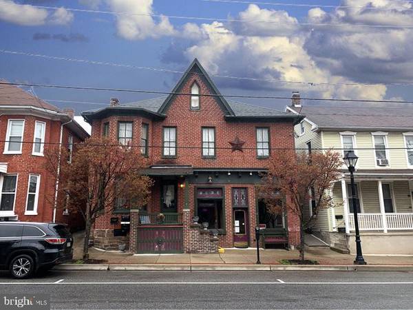 25-27 E BALTIMORE ST, Taneytown, MD 21787