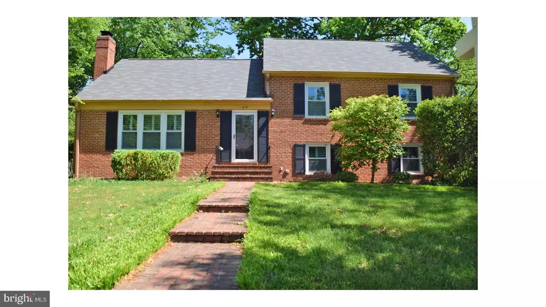 818 EDEN CT, Alexandria, VA 22308