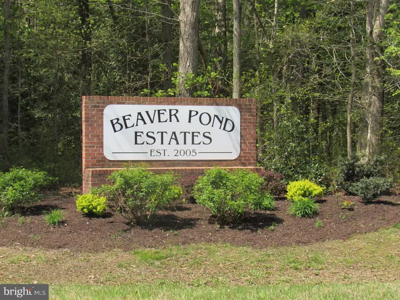 94 BEAVER POND CIR, Harrington, DE 19952