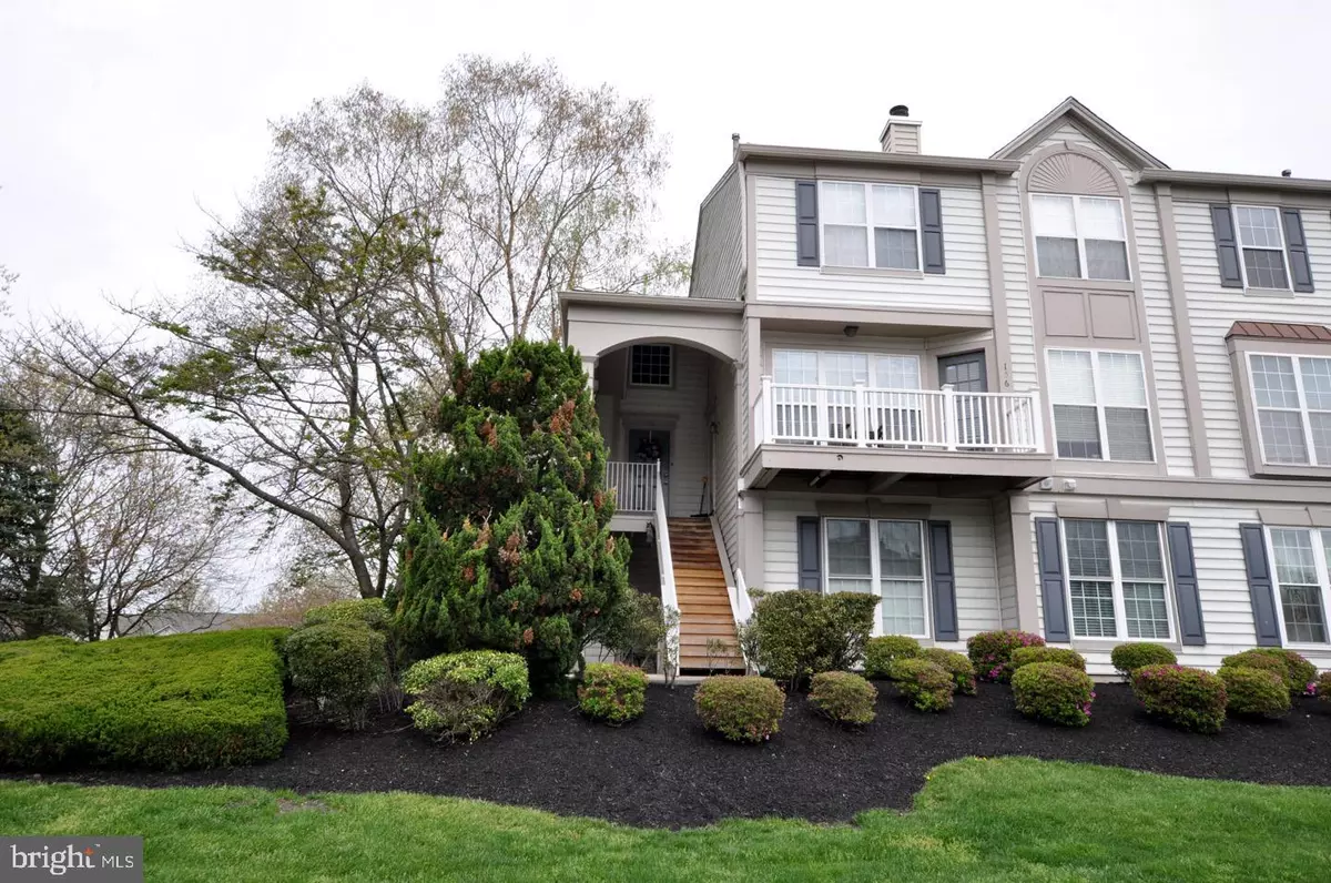 Delran, NJ 08075,154 ROSEBAY CT