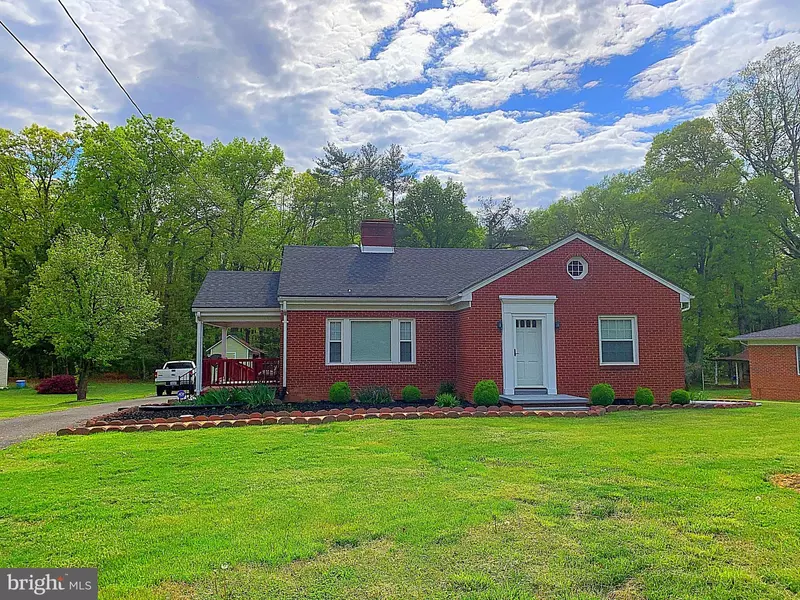 19342 LOUISA RD, Louisa, VA 23093