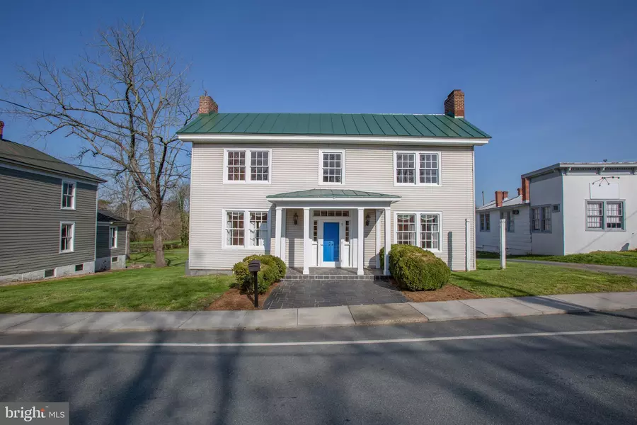 107 ELM AVE, Louisa, VA 23093