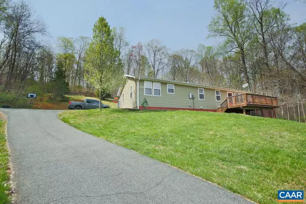 3766 MONACAN TRAIL RD RD, North Garden, VA 22959