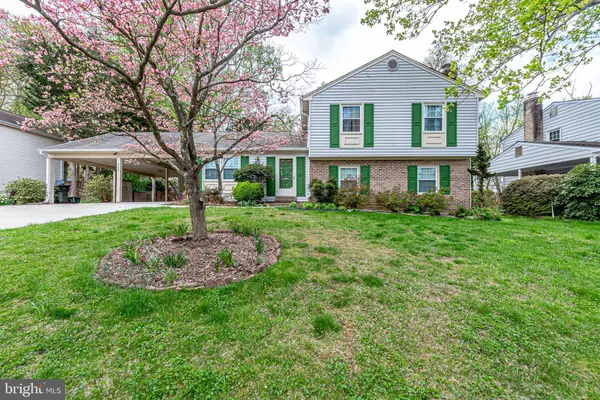 Fairfax, VA 22032,4337 FARM HOUSE LN