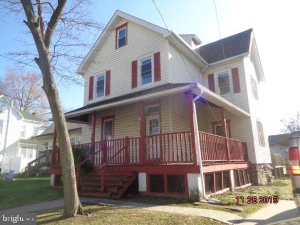 1023 ELMWOOD AVE, Sharon Hill, PA 19079