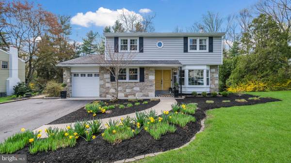 35 HIGHLAND DR, Yardley, PA 19067