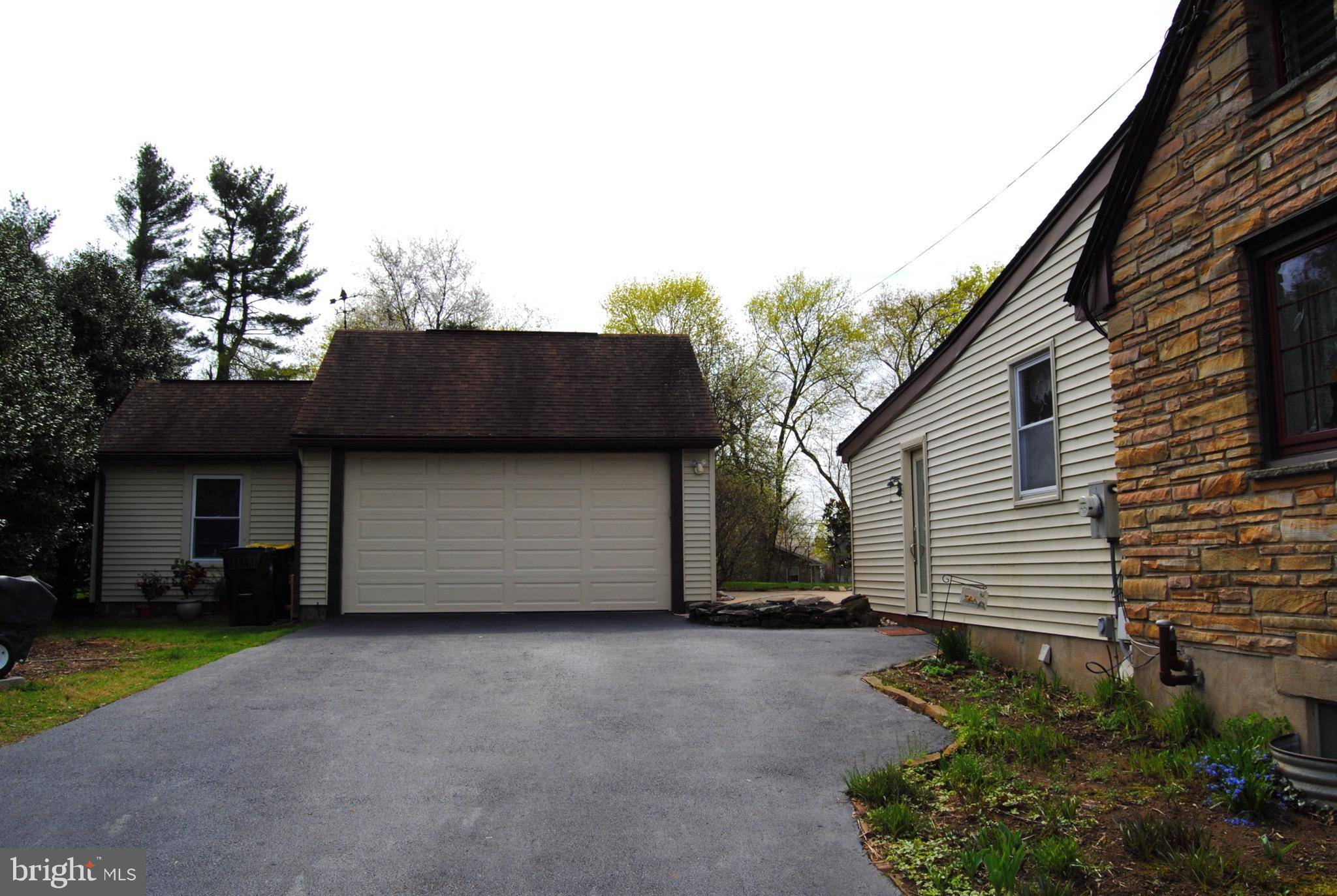 Doylestown, PA 18901,161 W SANDY RIDGE RD