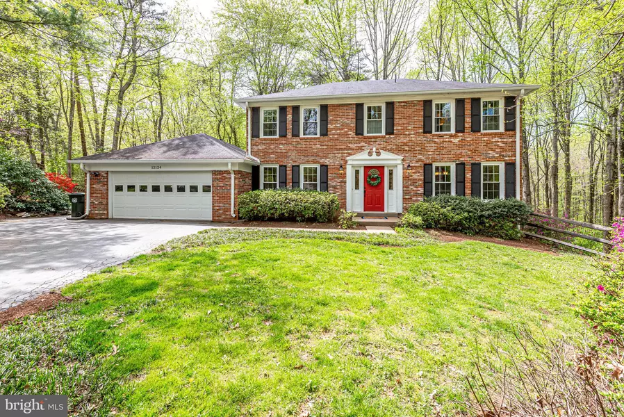 12124 WESTWOOD HILLS DR, Herndon, VA 20171