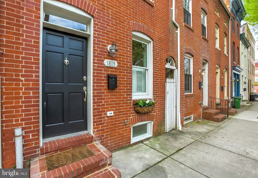 1813 FLEET ST, Baltimore, MD 21231