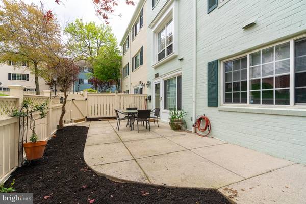 1603 N VAN DORN ST, Alexandria, VA 22304