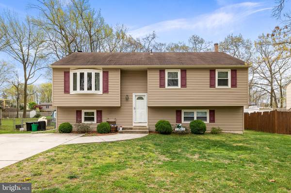 525 ELBERNE AVE, Westville, NJ 08093