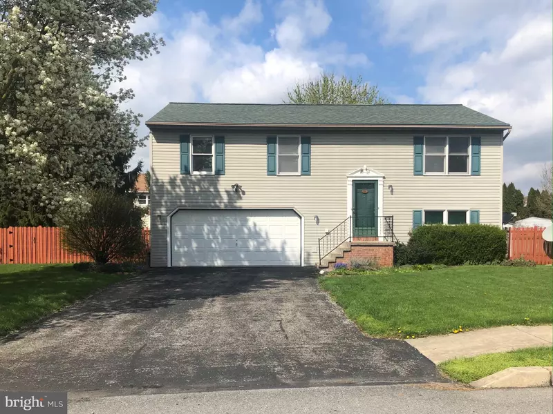 21 GERALD DR, Elizabethtown, PA 17022