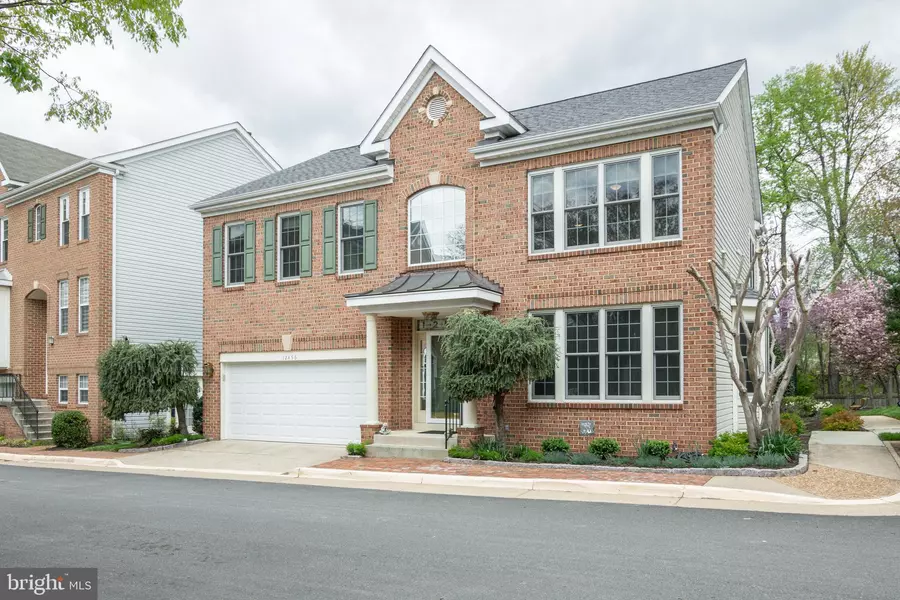 12456 ERICA HILL LN, Fairfax, VA 22033