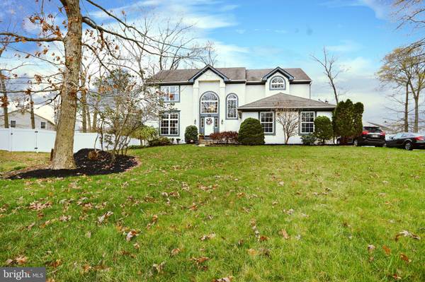 607 SHERMAN CT, Williamstown, NJ 08094