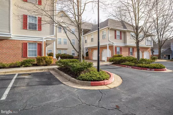 Columbia, MD 21044,5834 WYNDHAM CIR #301