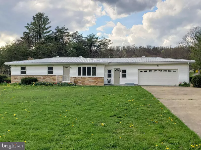 5595 US 522 N, Mcclure, PA 17841