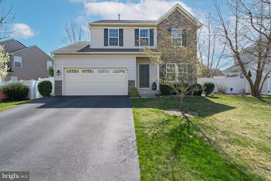 6 RYAN RD, Barnegat, NJ 08005