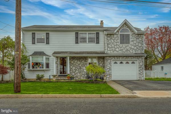 59 ELDRIDGE AVE, Lawrence Township, NJ 08648