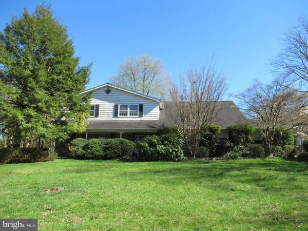 3707 MARQUIS LN, Huntingdon Valley, PA 19006