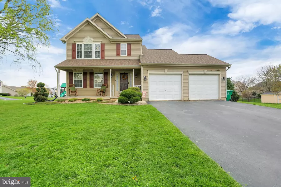 2961 CONSTELLATION DR, Chambersburg, PA 17202