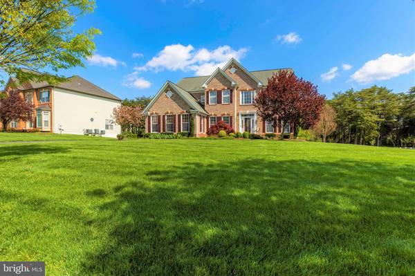 Chantilly, VA 20152,42352 ASTORS BEACHWOOD CT