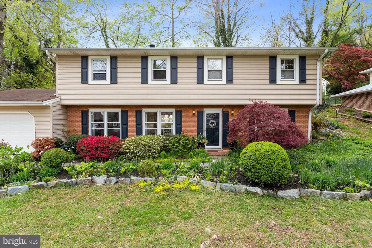 Alexandria, VA 22310,6107 HOLLY TREE DR