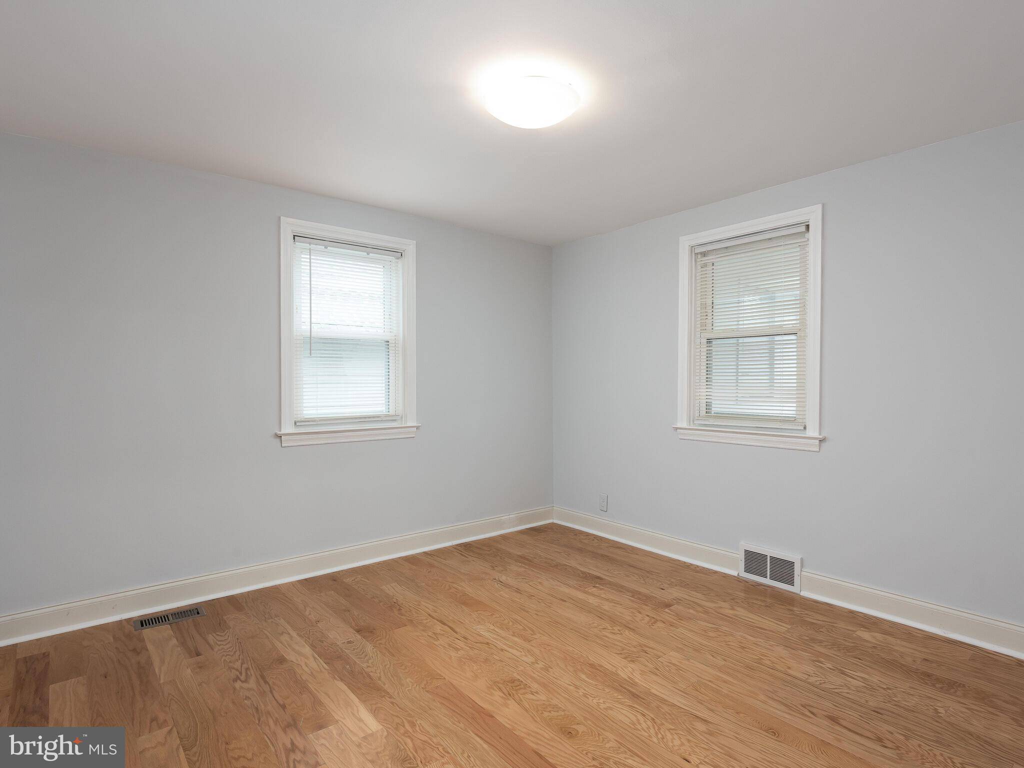 Broomall, PA 19008,53 EVERGREEN AVE