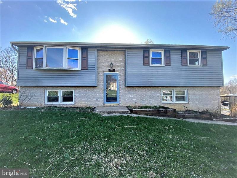 575 GARY DR, Dallastown, PA 17313