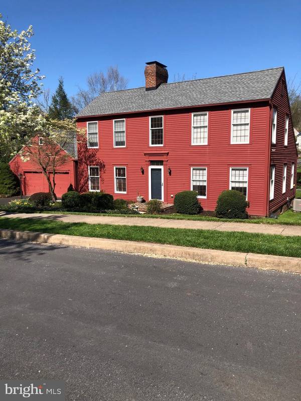 1279 STONEGATE RD, Hummelstown, PA 17036