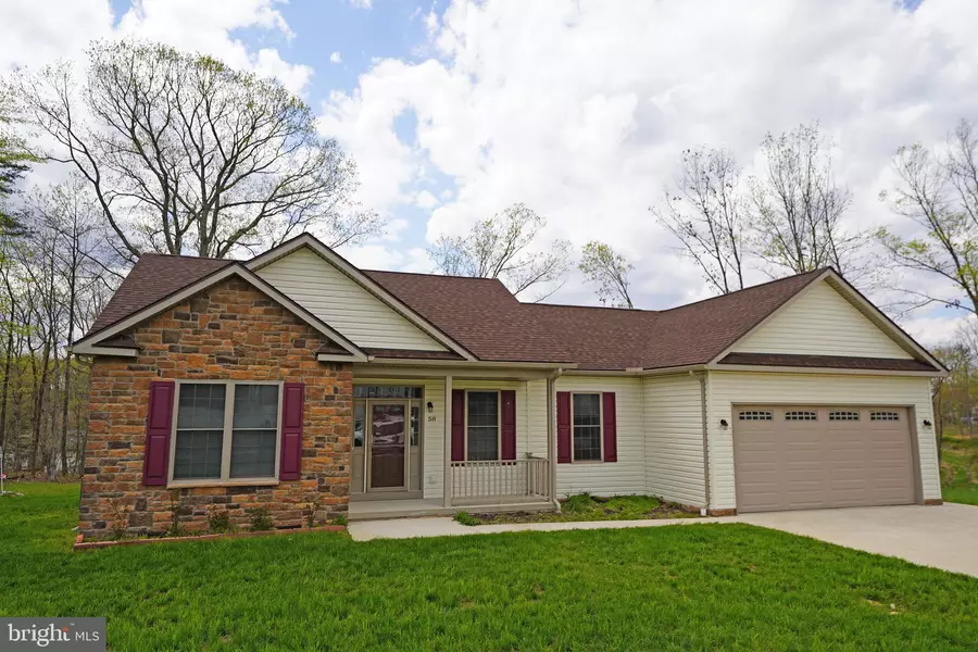 58 FLOATING CT, Inwood, WV 25428