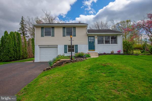 414 ADRIAN RD, Collegeville, PA 19426