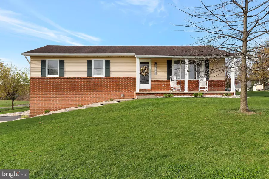 1160 SILOAM RD, Chambersburg, PA 17201