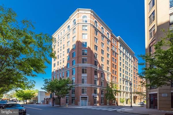 1205 N GARFIELD ST #409, Arlington, VA 22201