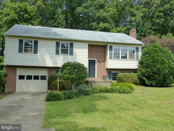 12006 STANSBURY DR, Fredericksburg, VA 22407