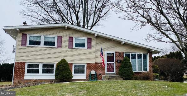 408 MILFORD RD, Broomall, PA 19008