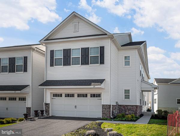 125 THOMOND WAY, Royersford, PA 19468