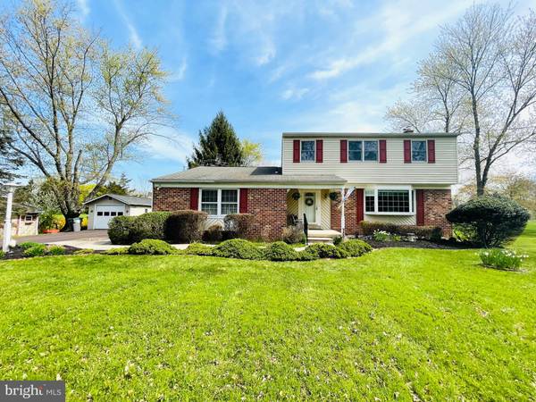 615 SCHWENKMILL RD, Perkasie, PA 18944