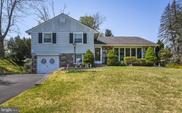 544 HOYT RD, Huntingdon Valley, PA 19006