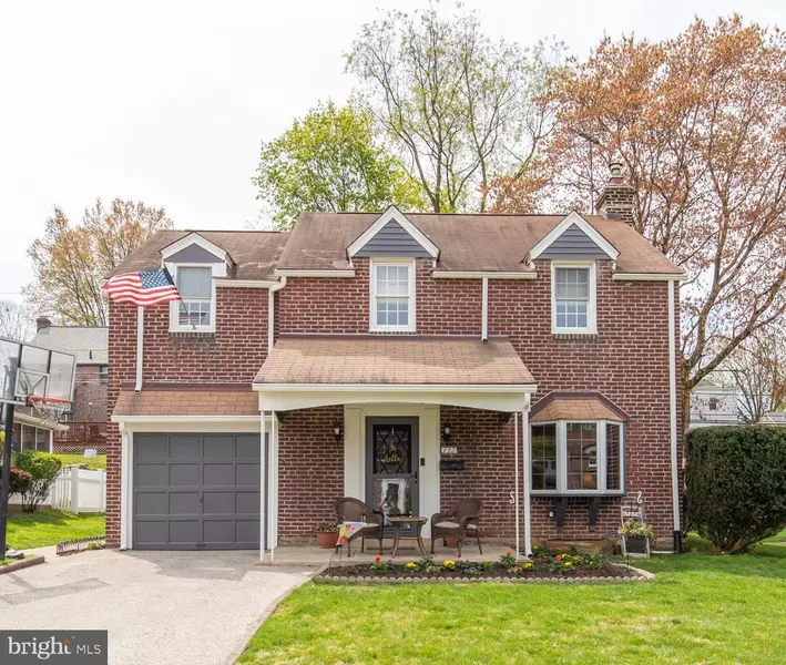 152 TREATY RD, Drexel Hill, PA 19026