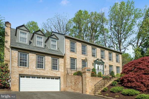 6828 BRIMSTONE LN, Fairfax Station, VA 22039