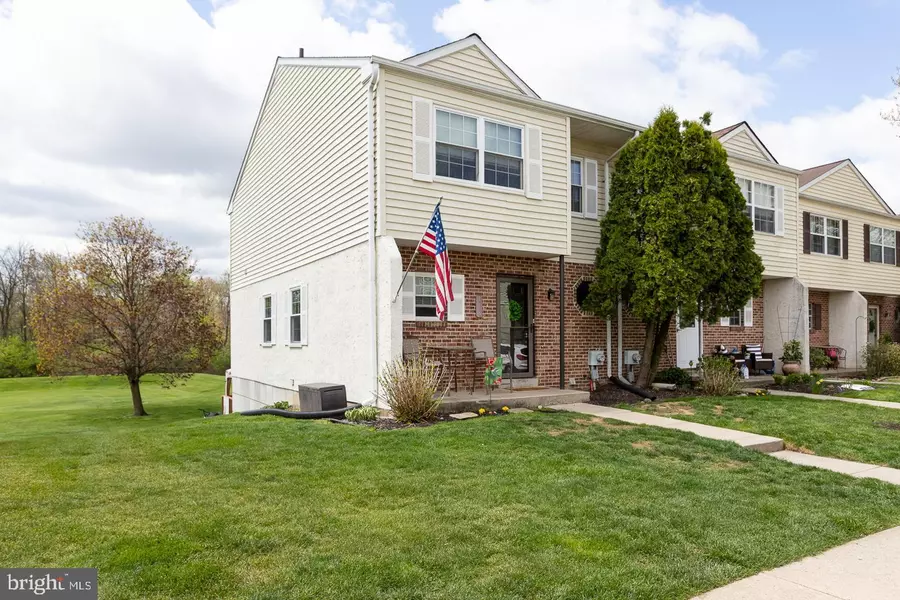 118 CHESTER CT, Downingtown, PA 19335