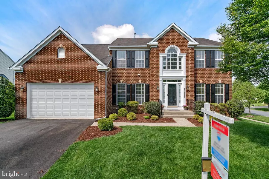 18414 CORNFLOWER RD, Boyds, MD 20841